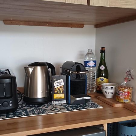 Kelenn29 Apartment การองเทค ภายนอก รูปภาพ